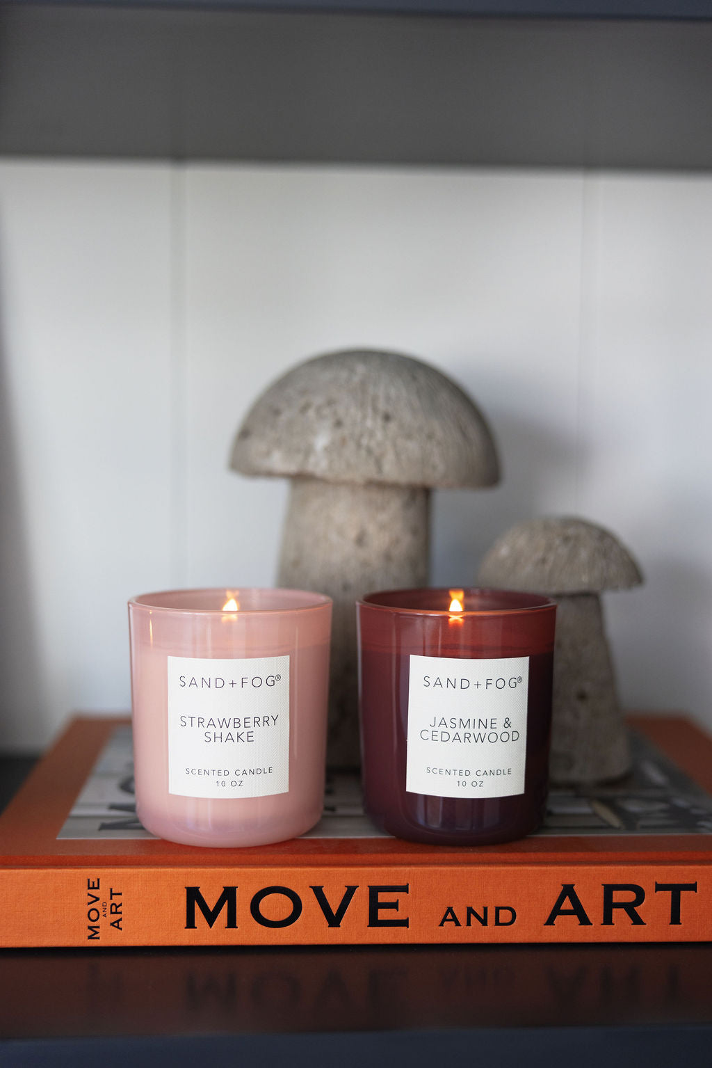 Jasmine & Cedarwood 10 oz scented candle