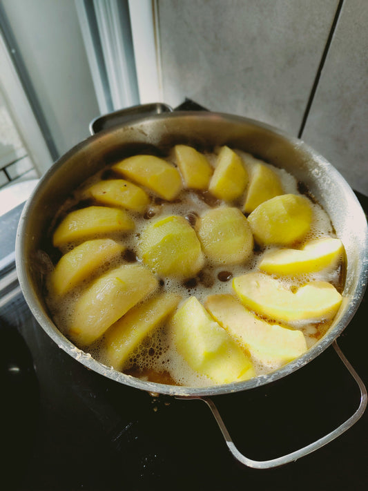 Sand + Paws Apple Cider 12 oz scented candle