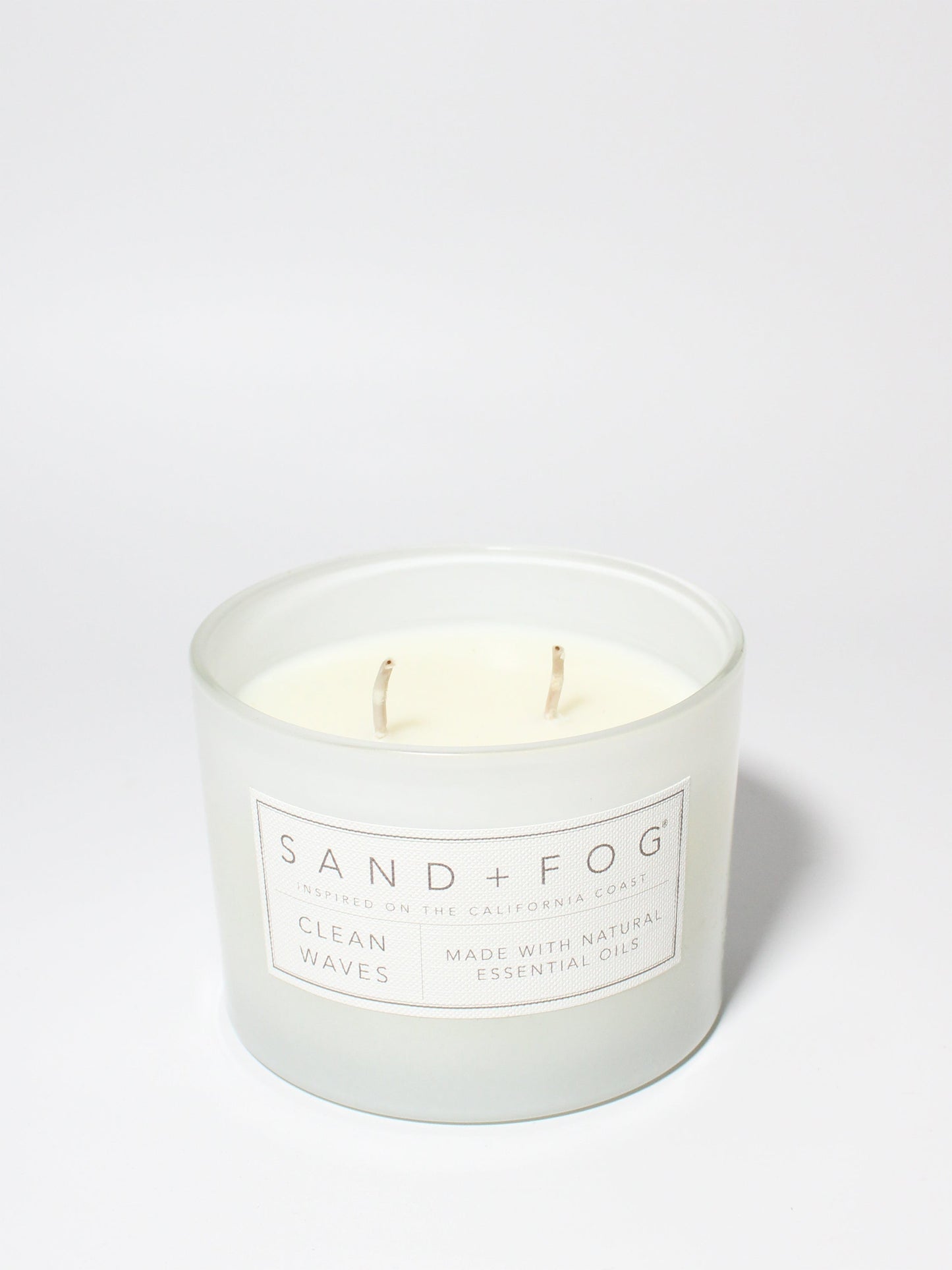Clean Waves 12 oz scented candle White Vessel with Wood Carved Lid