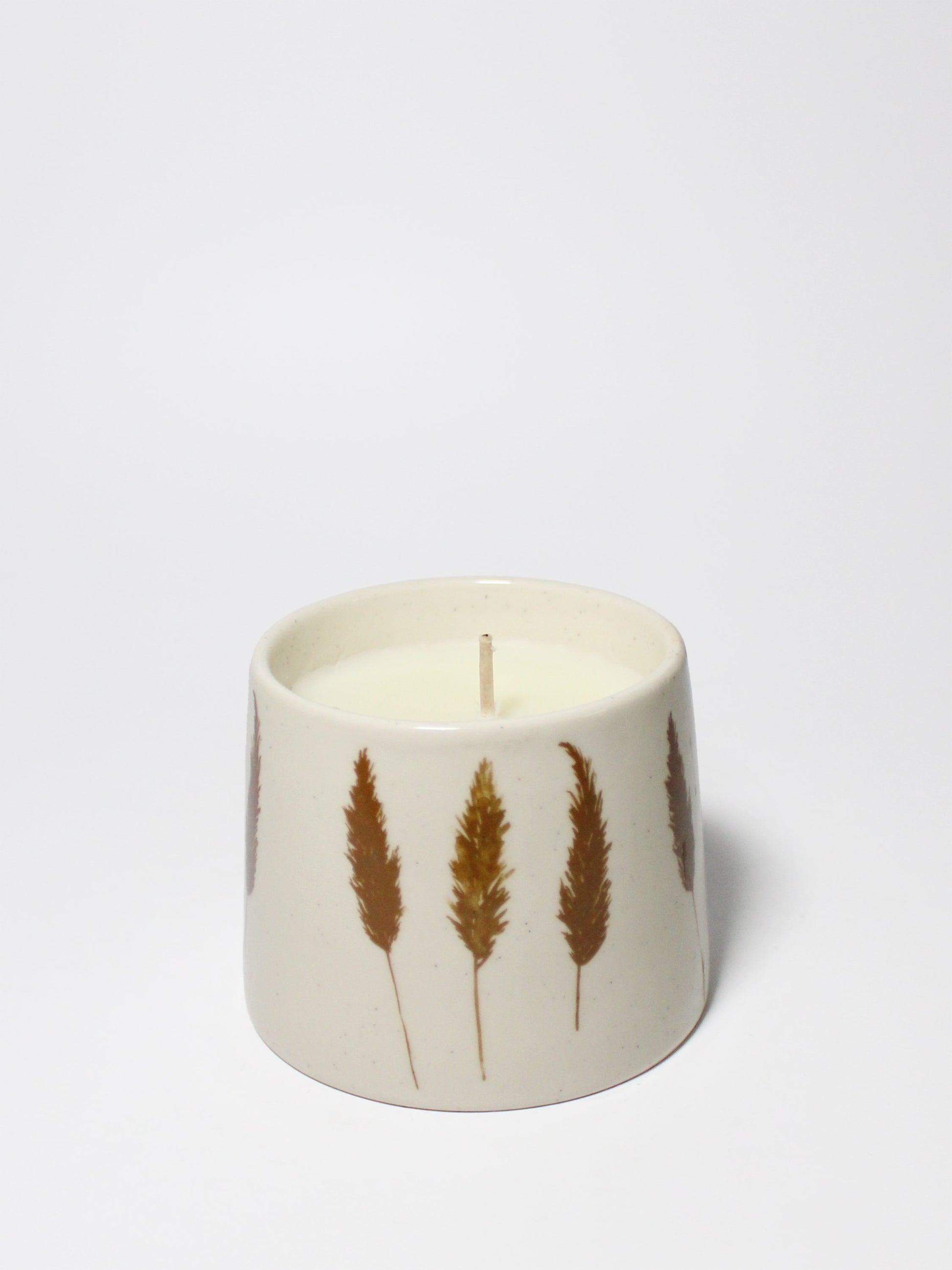 Amber & Fig Natural Home 7 oz scented candle