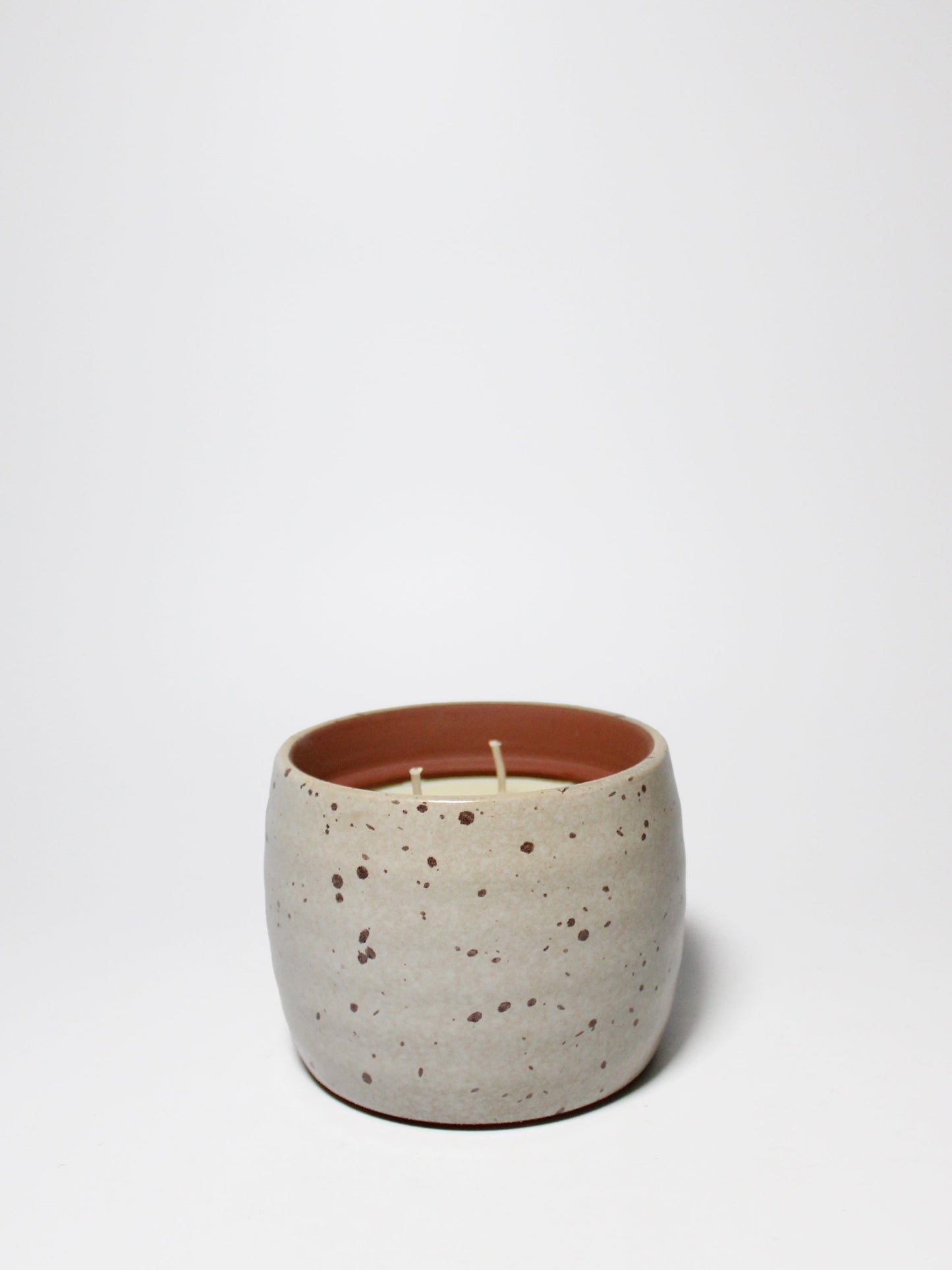 Ocean Mist Natural Home 13 oz scented candle