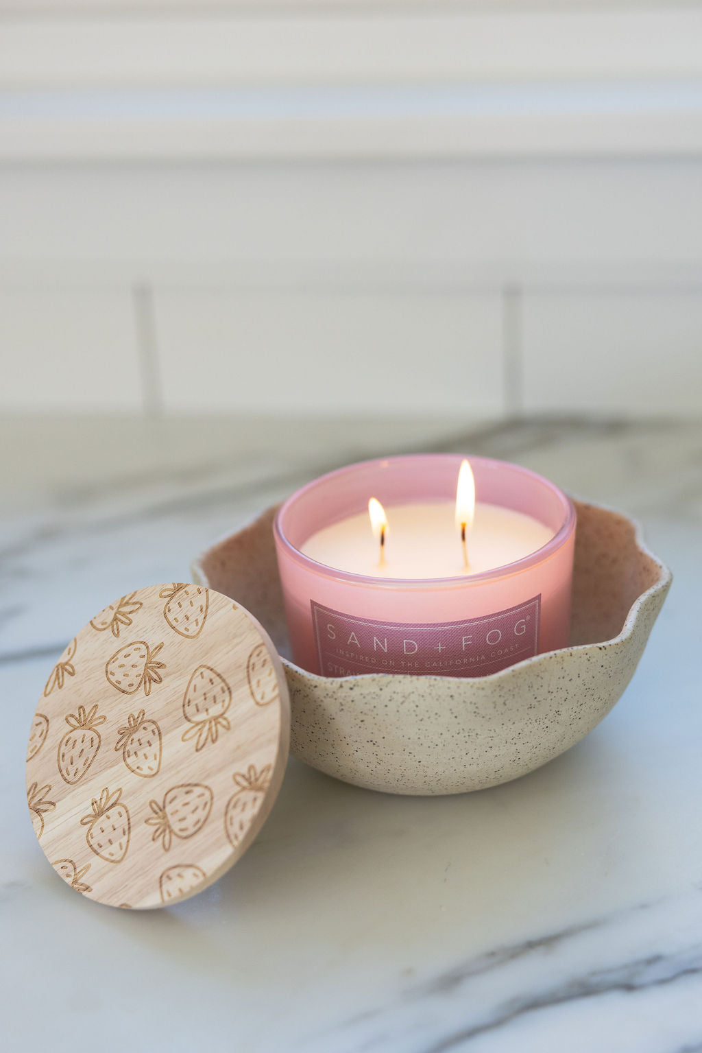 Strawberry Spritz 12 oz scented candle