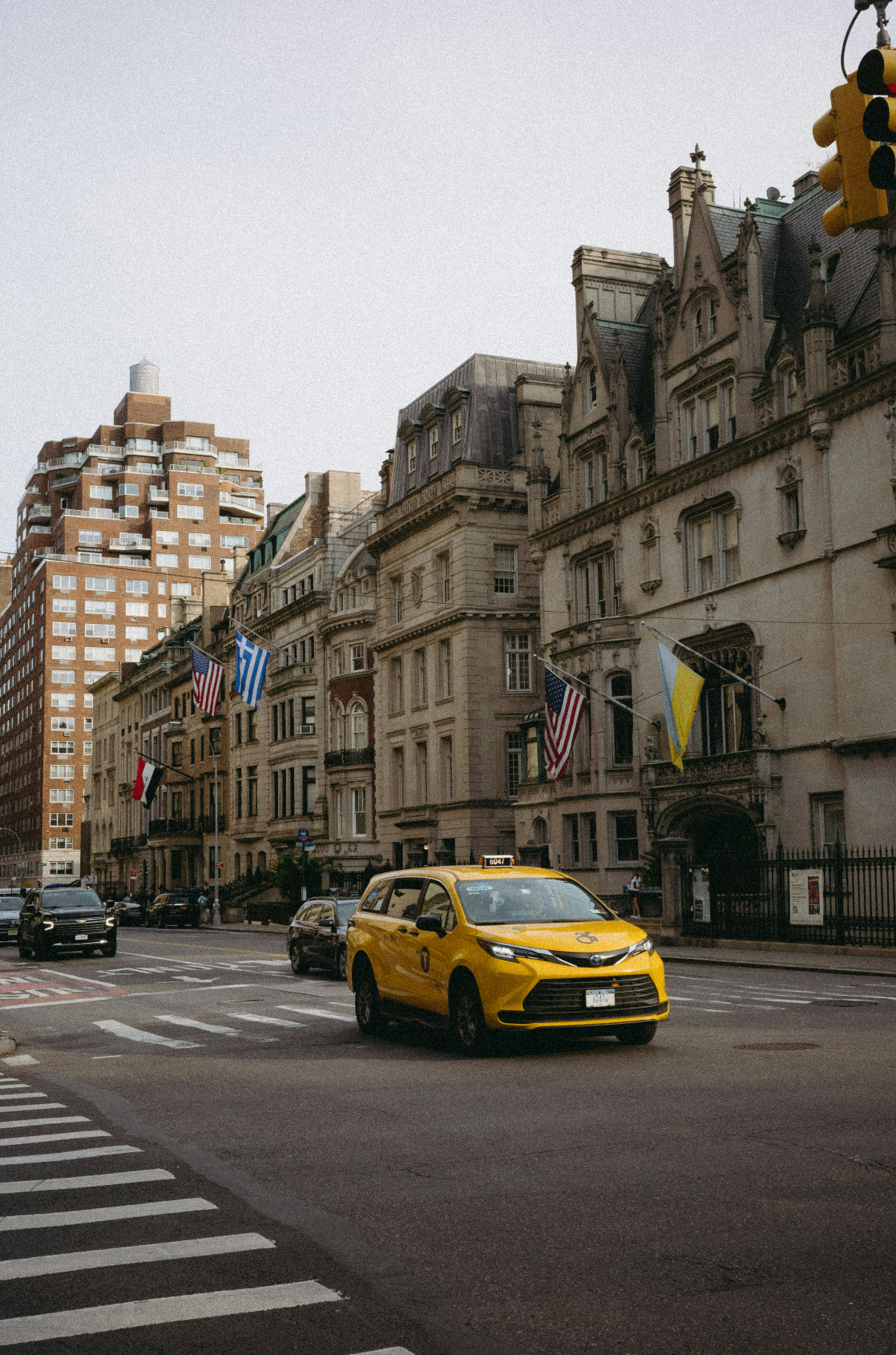 Upper East Side 50 ml Perfume Oil Dropper